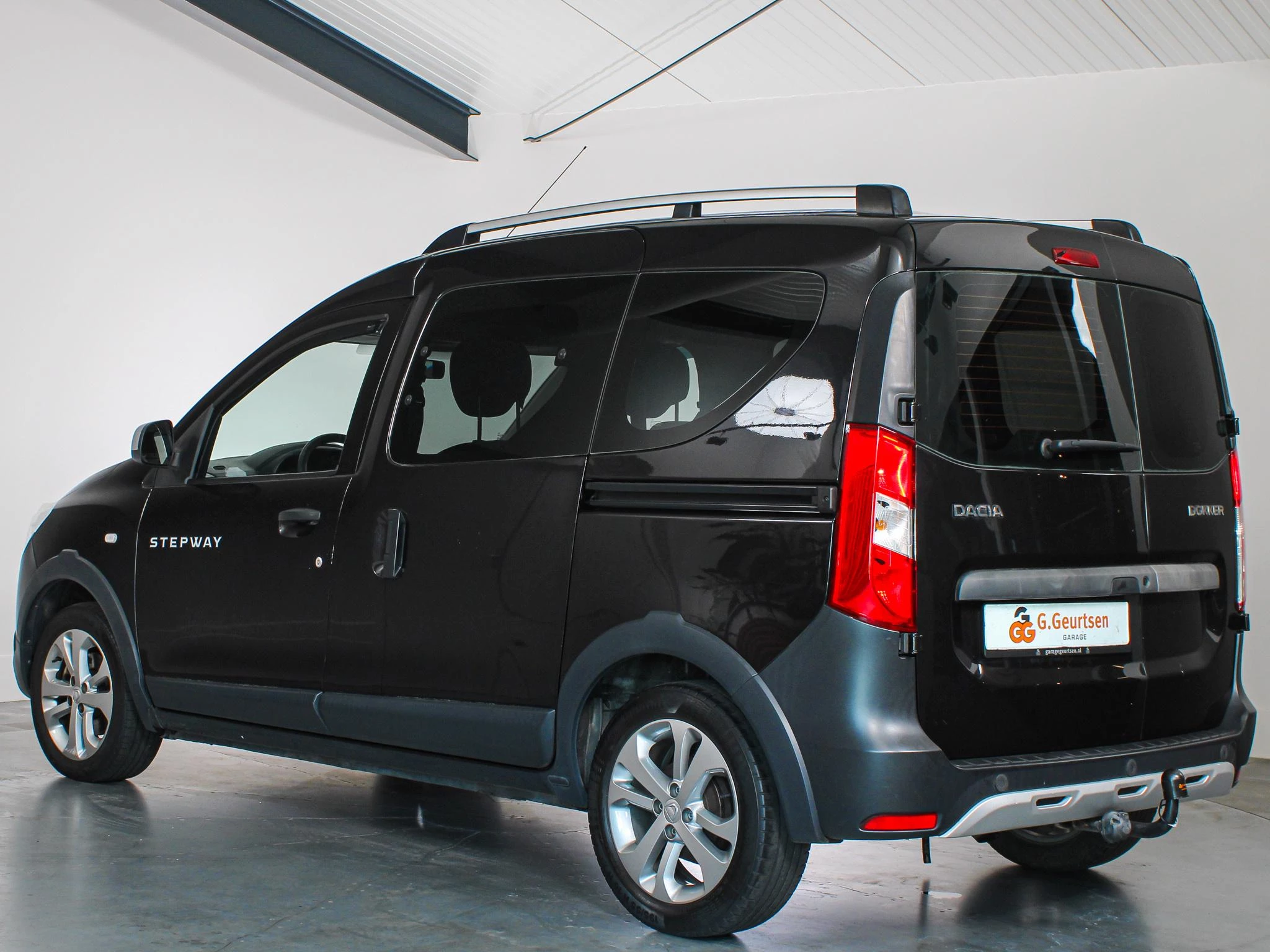 Hoofdafbeelding Dacia Dokker