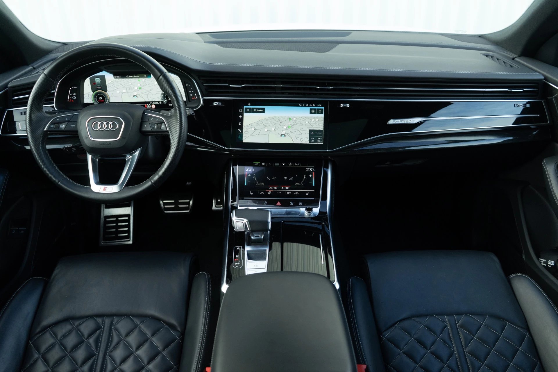 Hoofdafbeelding Audi Q8