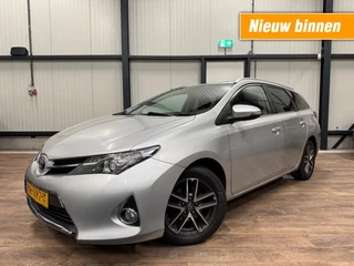 Hoofdafbeelding Toyota Auris Toyota Auris Touring Sports 1.8 Hybrid Lease Top 5 Editie / CAMERA / NAVI / CLIMA / CRUISE /