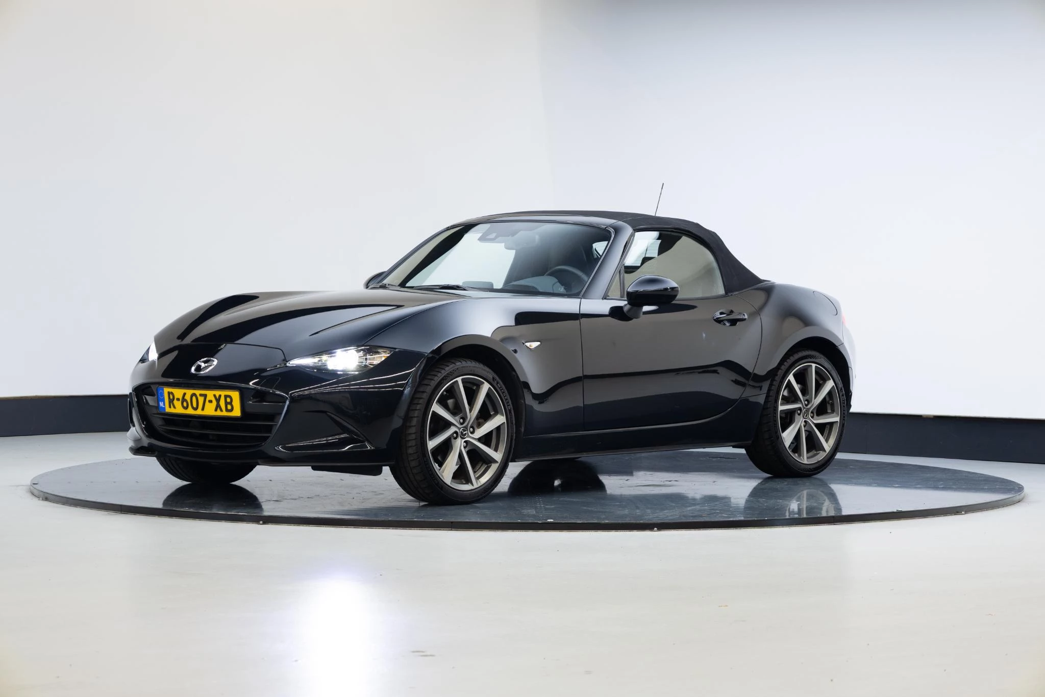 Hoofdafbeelding Mazda MX-5