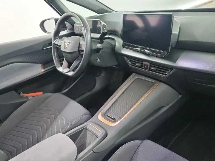 Hoofdafbeelding CUPRA Born