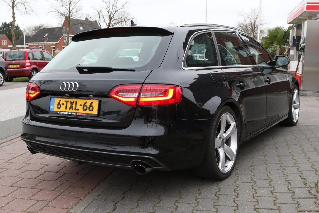 Hoofdafbeelding Audi A4