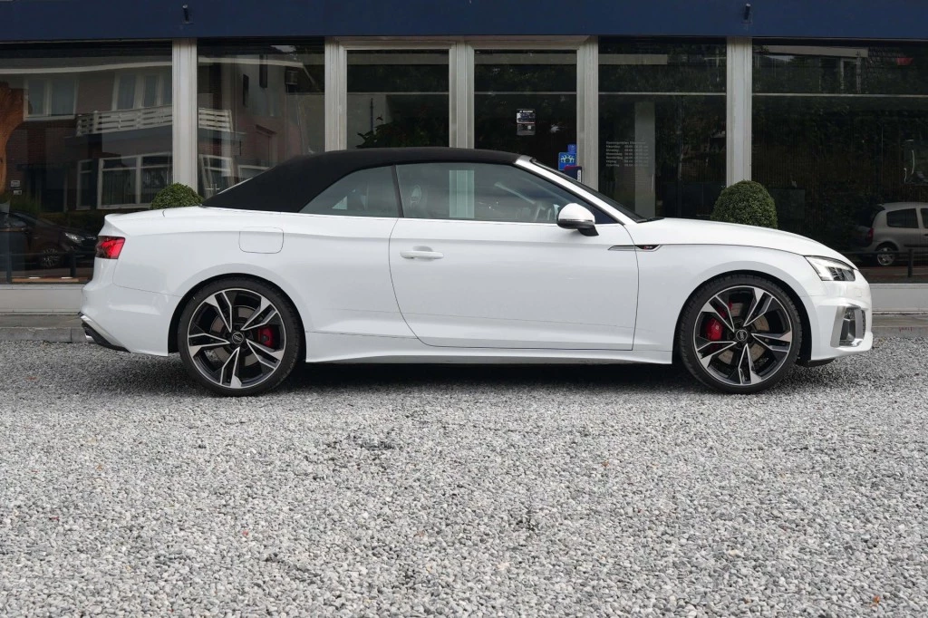 Hoofdafbeelding Audi S5