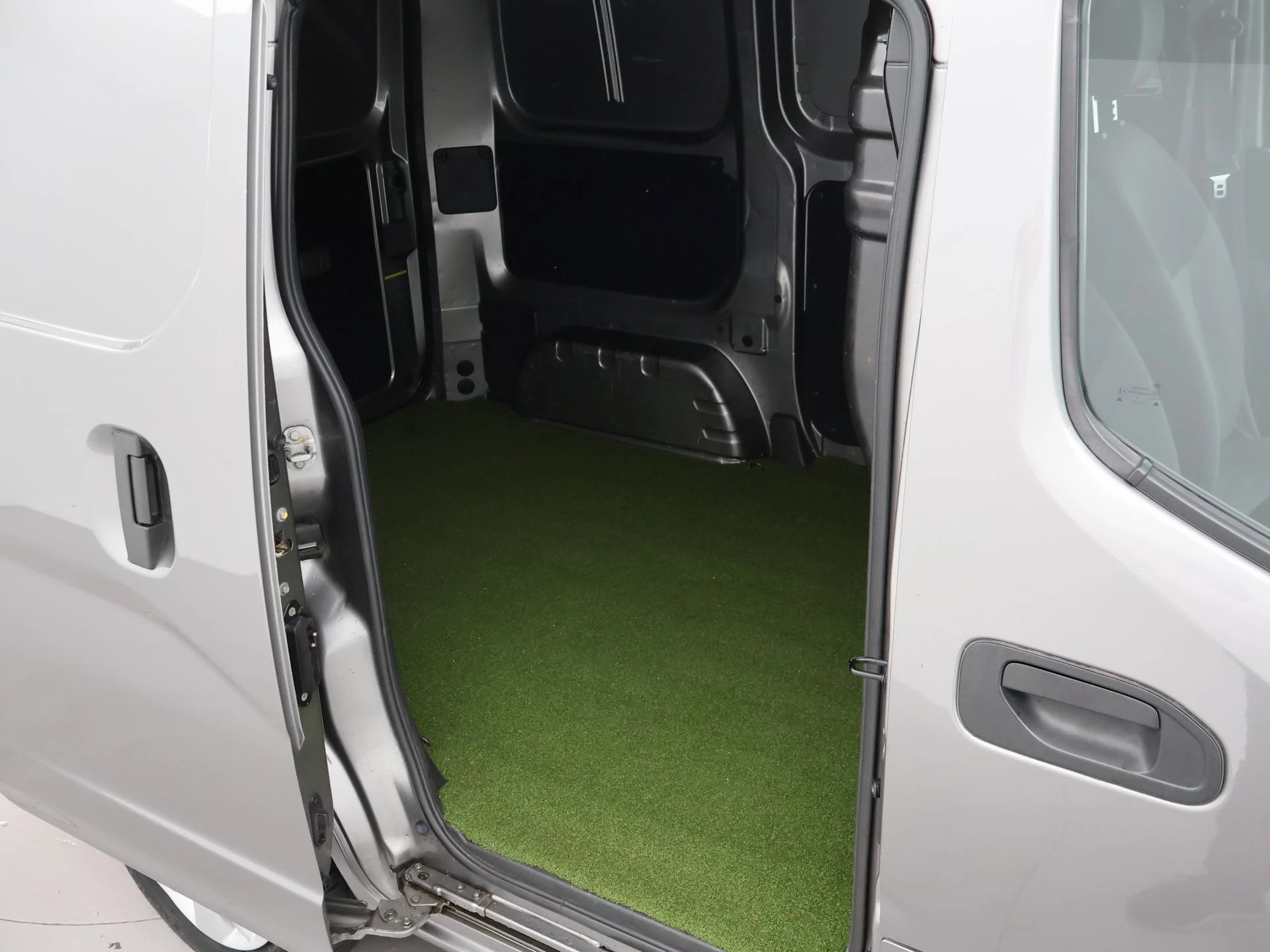 Hoofdafbeelding Nissan NV200