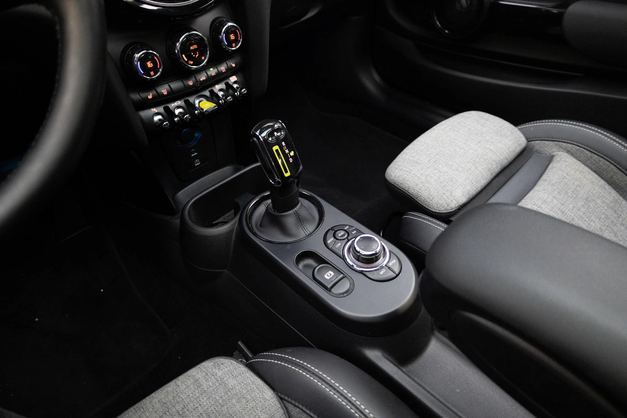 Hoofdafbeelding MINI Electric