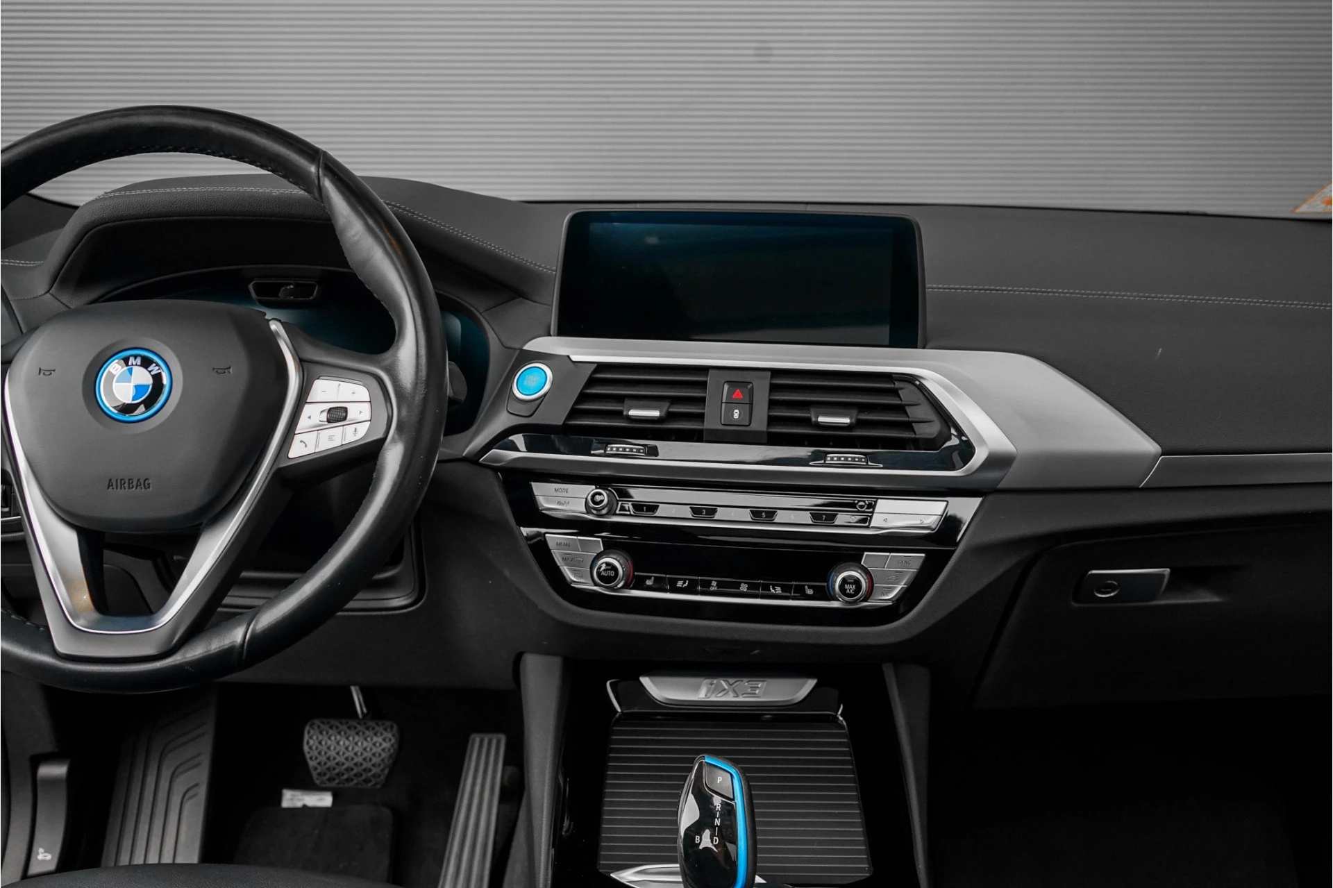 Hoofdafbeelding BMW iX3