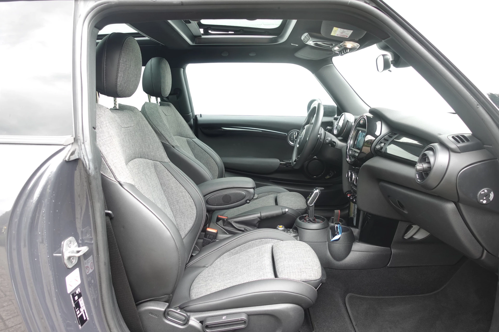 Hoofdafbeelding MINI Cooper S