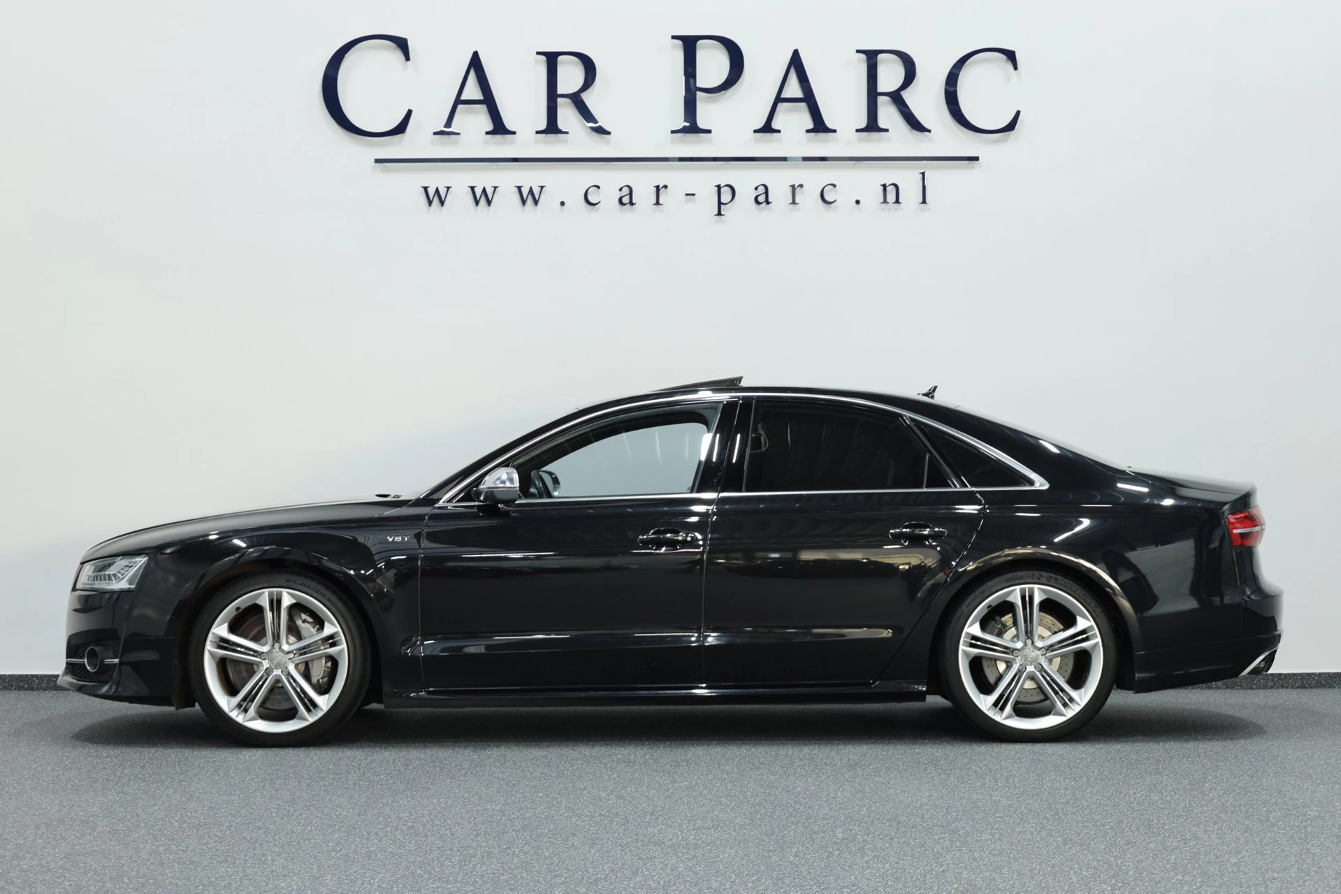 Hoofdafbeelding Audi S8