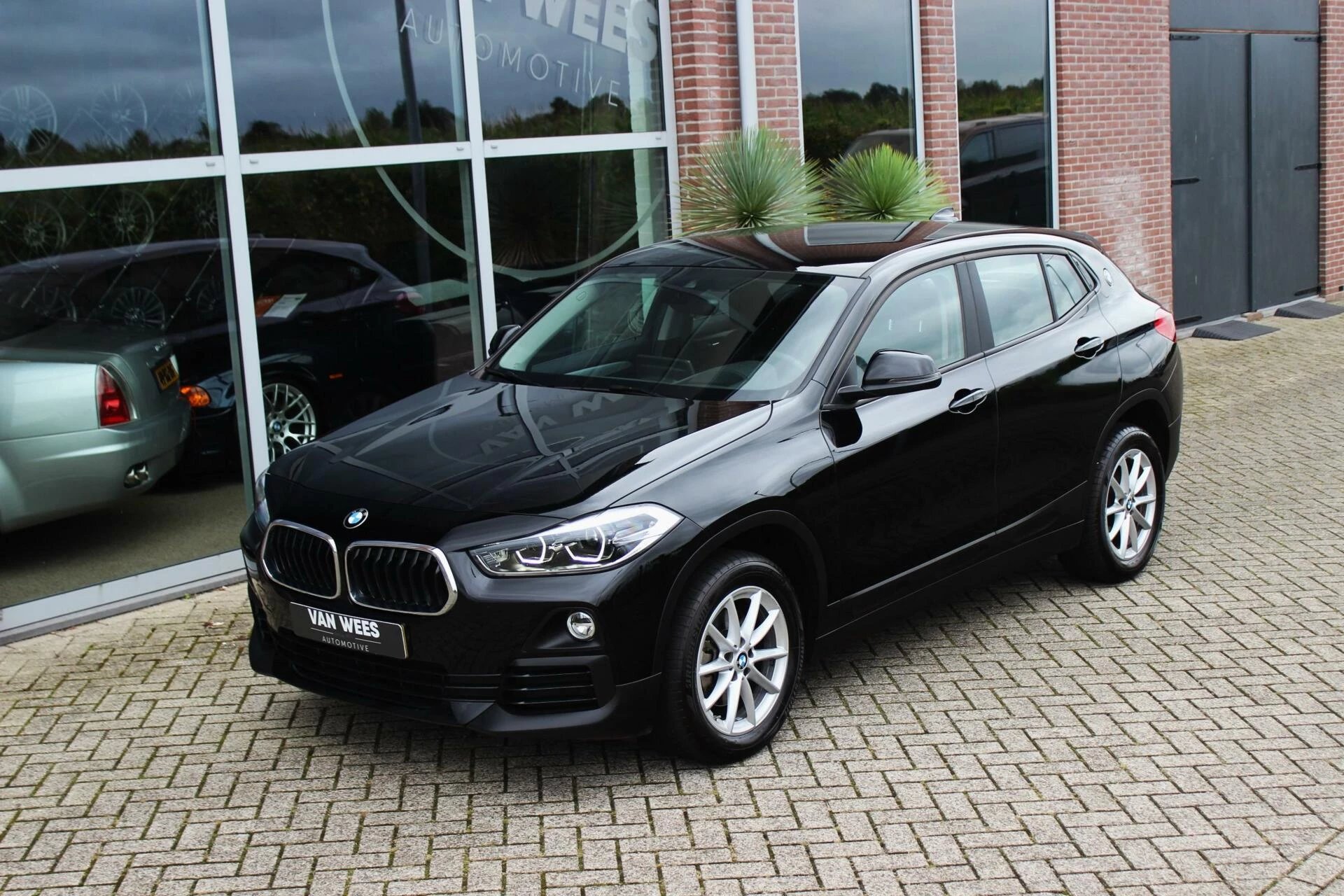 Hoofdafbeelding BMW X2