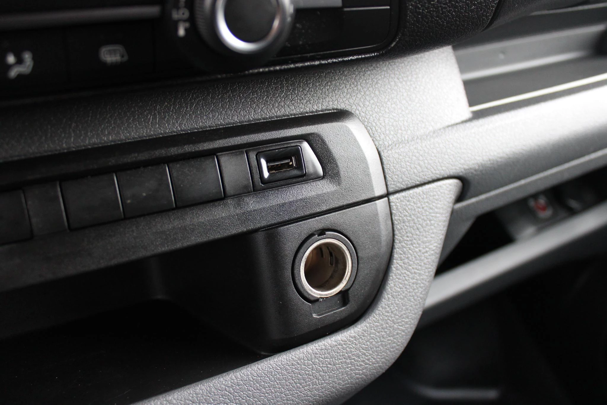 Hoofdafbeelding Peugeot e-Expert