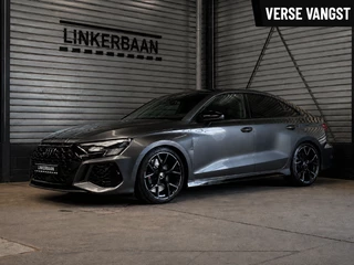 Audi RS3 2.5 TFSI Limousine Quattro 400pk | Panodak | RS Zetels | B&O | ACC | Carbon | Matrix | Sportuitlaat |