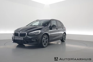 BMW 2 Serie Active Tourer 220i 192pk | Navi | Afn. Trekhaak | Camera | Keyless | LED | Stoelverw. | 17''
