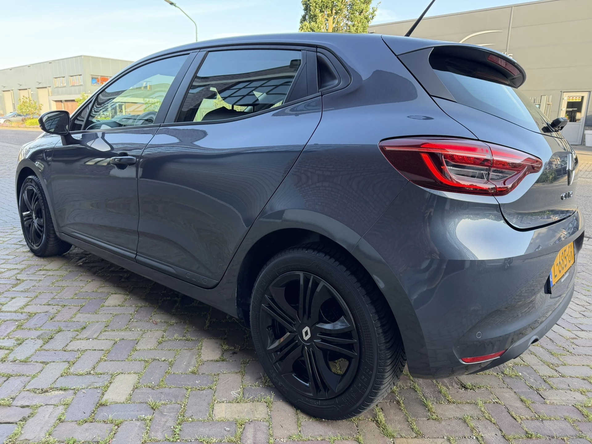 Hoofdafbeelding Renault Clio