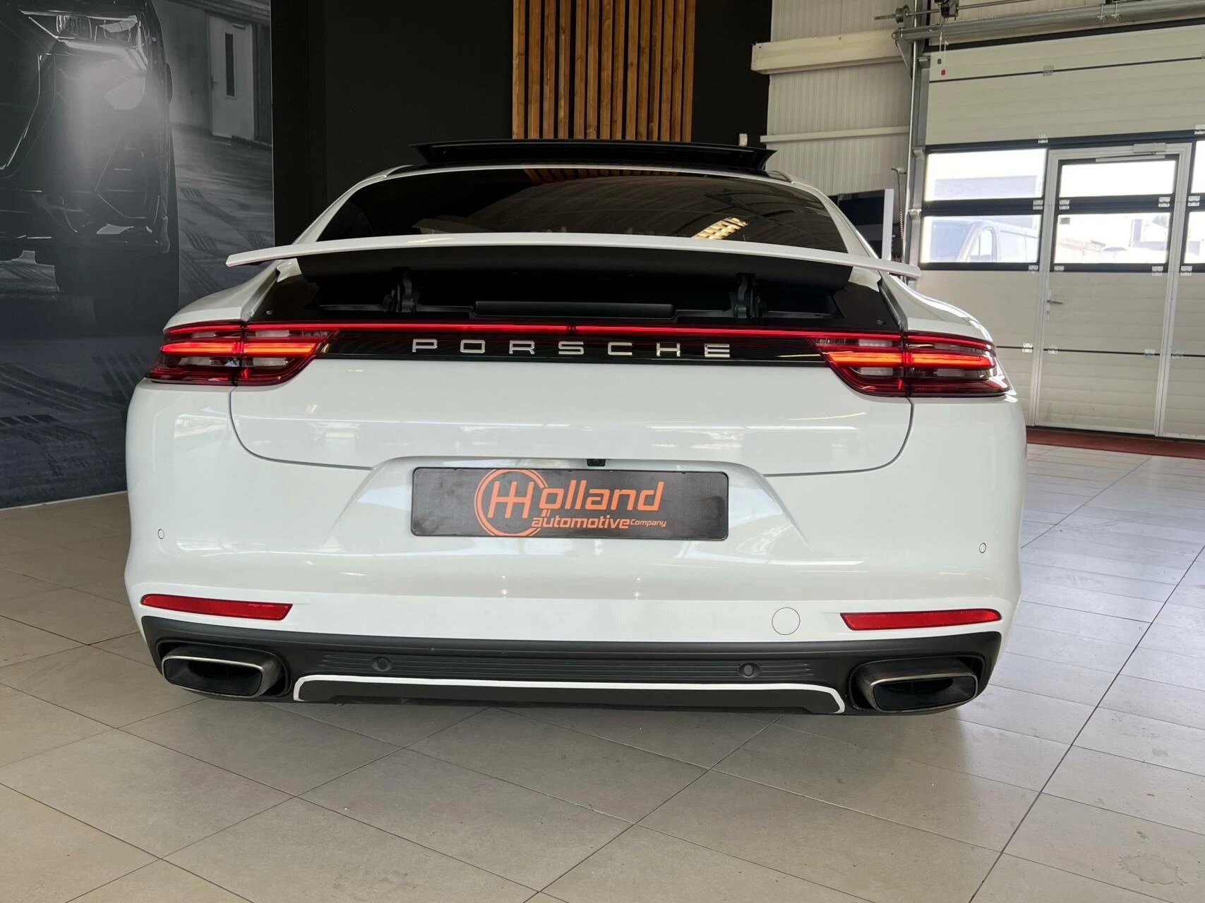 Hoofdafbeelding Porsche Panamera