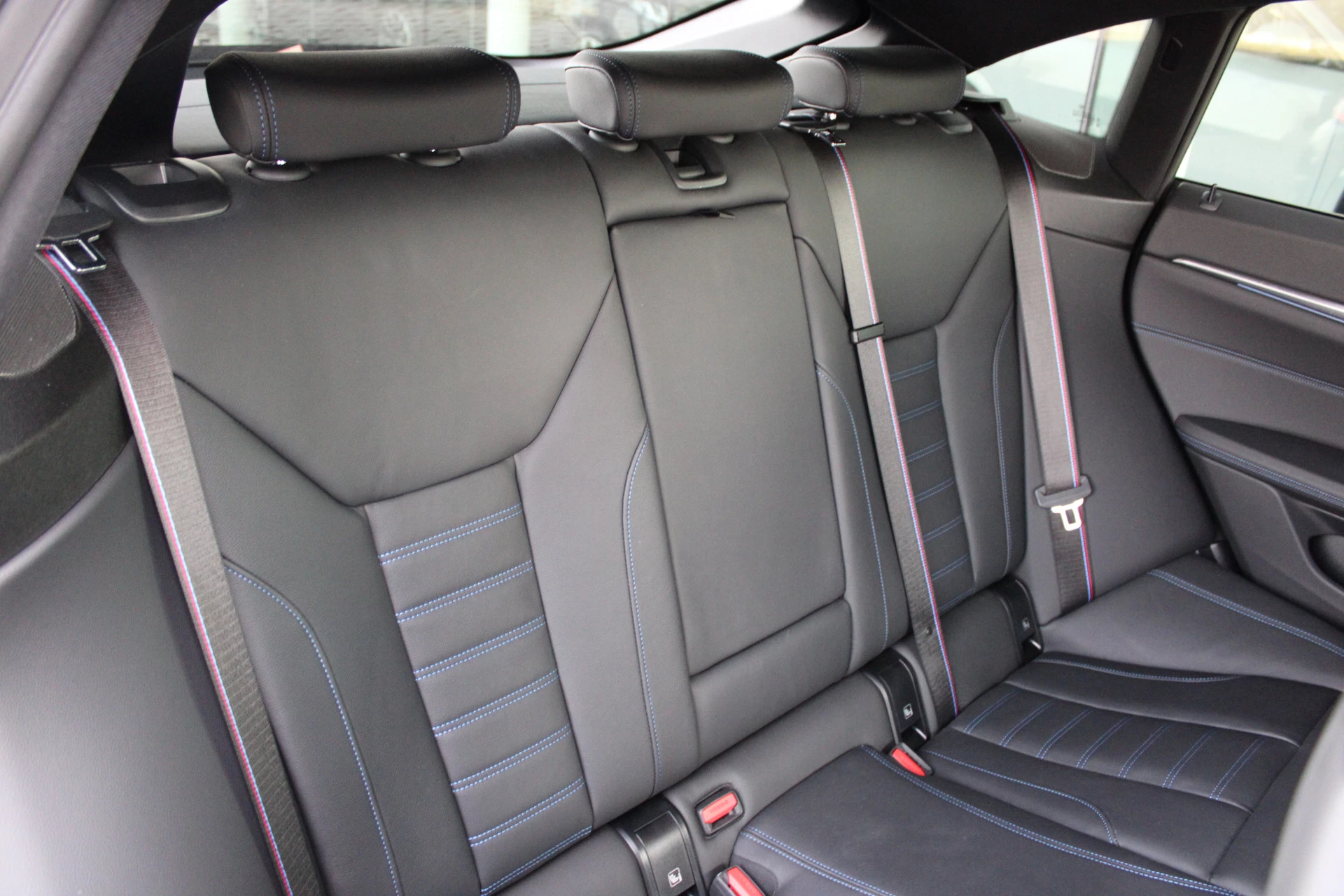 Hoofdafbeelding BMW i4