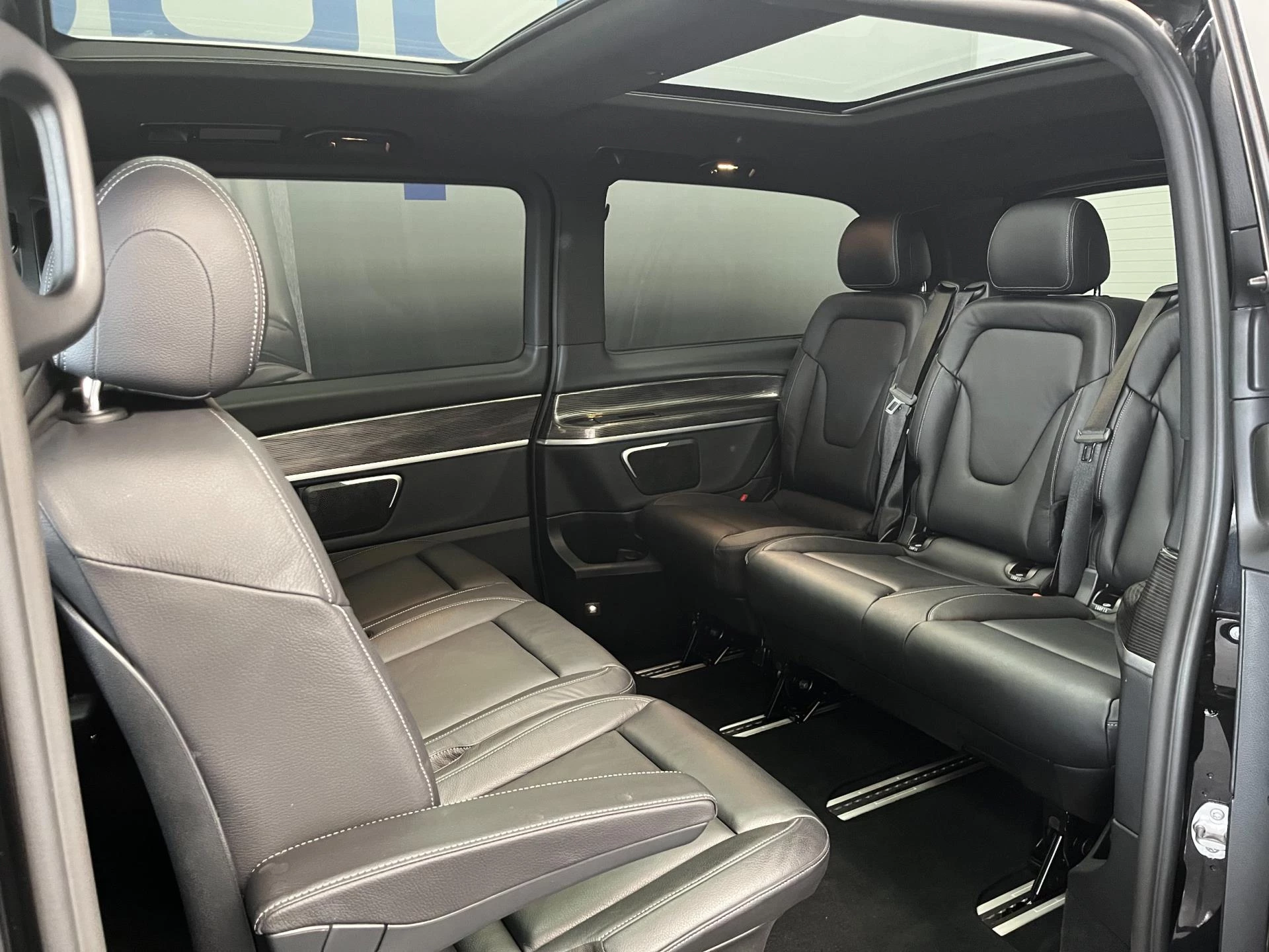 Hoofdafbeelding Mercedes-Benz EQV