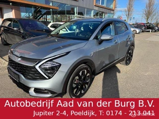 Sportage 1.6 T PHEV AWD Dynamic Edition 19 inch Velgen , Stoel elektr. verstelbaar & Stoel & stuur verwarming,  Key less  entry ,  Navi & Camera ,  Electr kofferklep  ,  65 km Volledig elektr. rijden,
