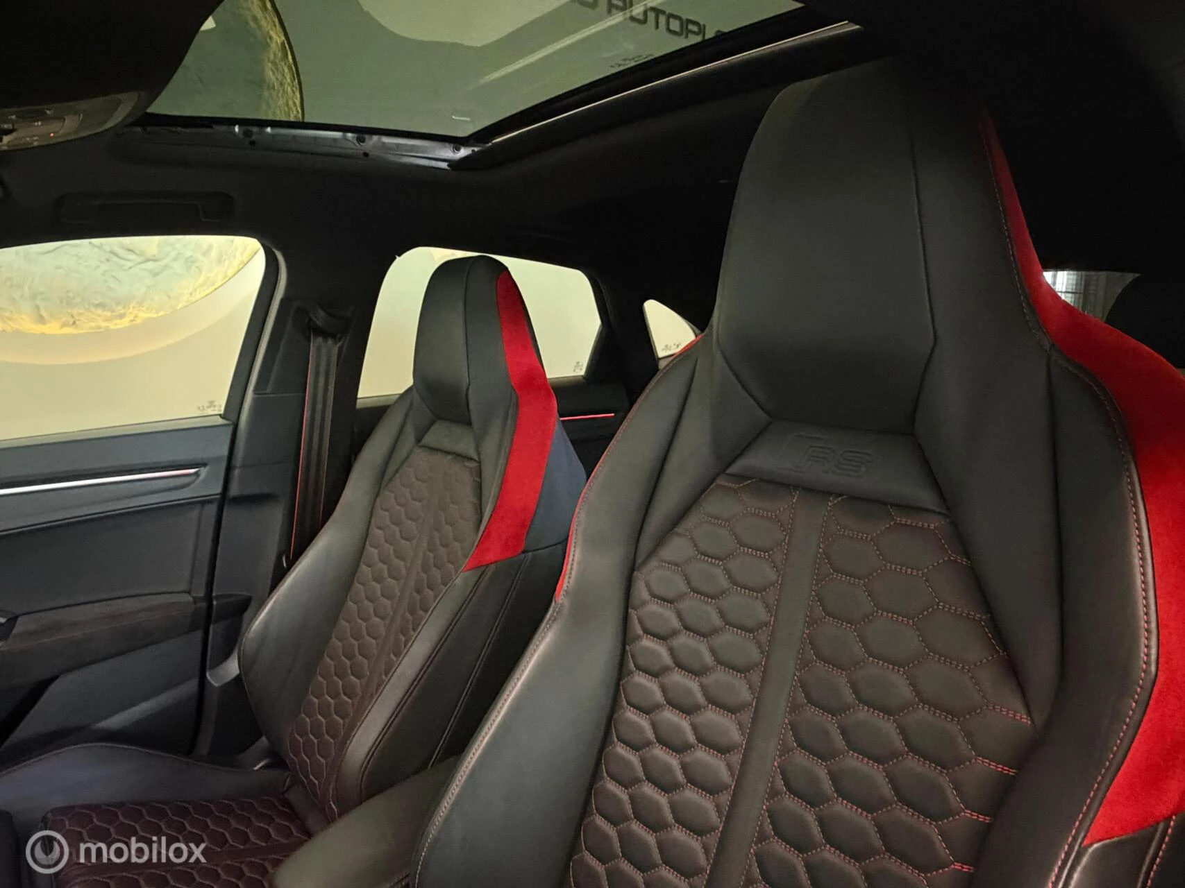 Hoofdafbeelding Audi RSQ3