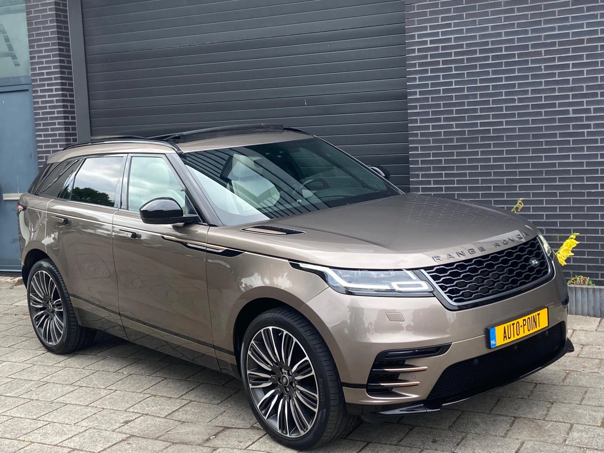 Hoofdafbeelding Land Rover Range Rover Velar
