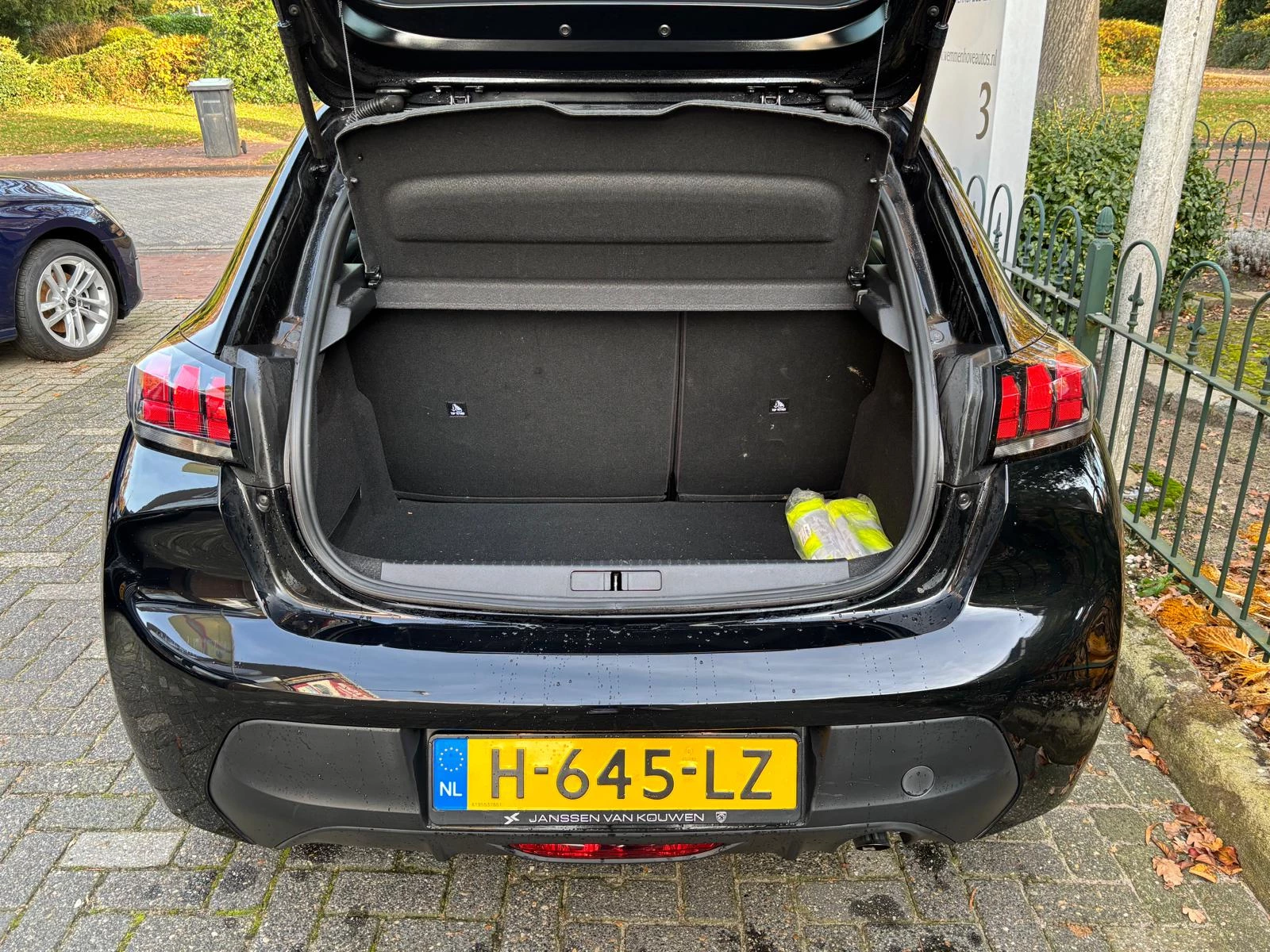 Hoofdafbeelding Peugeot 208