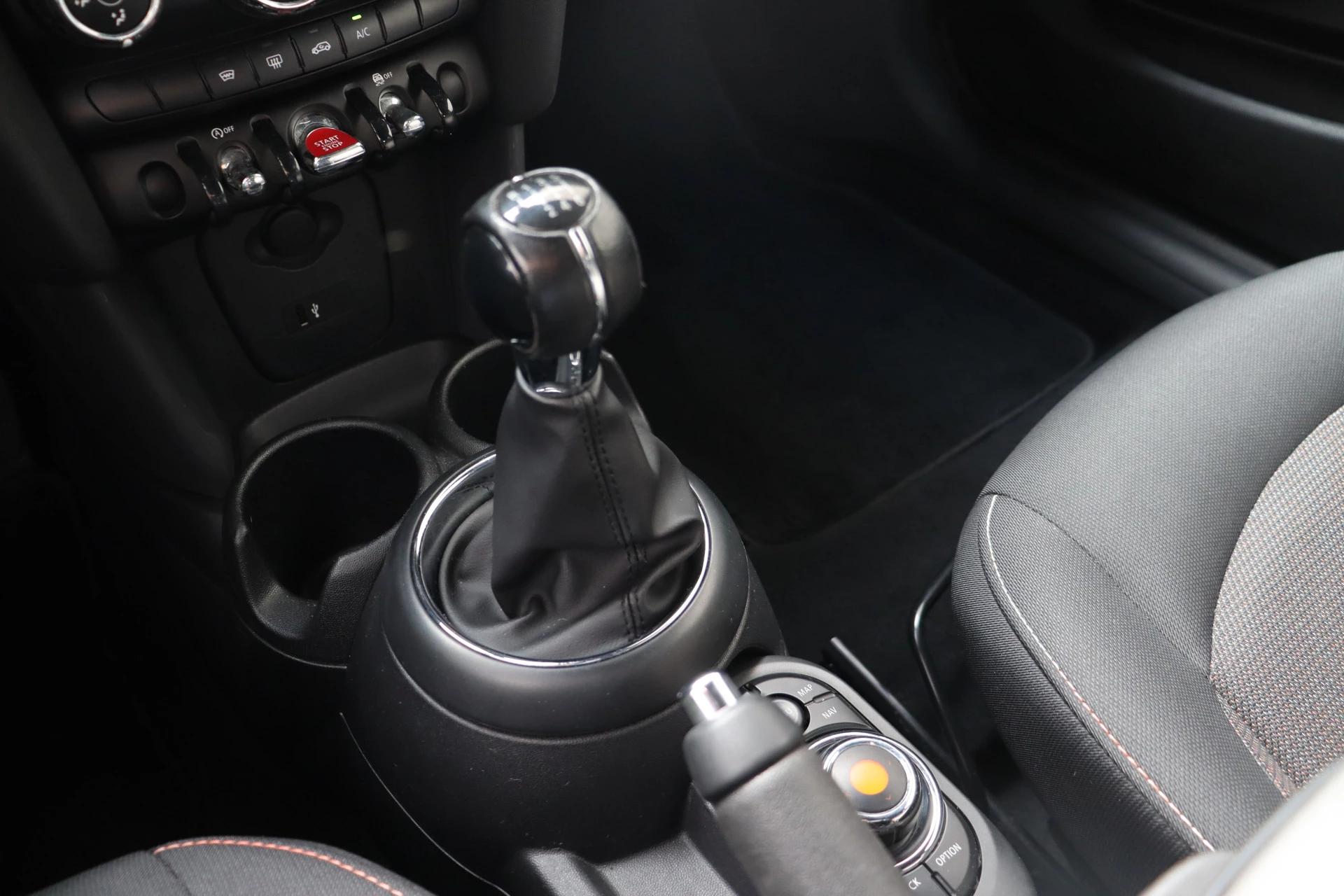 Hoofdafbeelding MINI Cooper