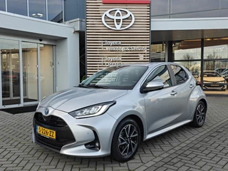 Toyota Yaris 1.5 Hybrid Business BLIND SPOT KEYLESS STOELVERW PARK-SENSOREN APPLE/ANDROID PRIVACY GLASS