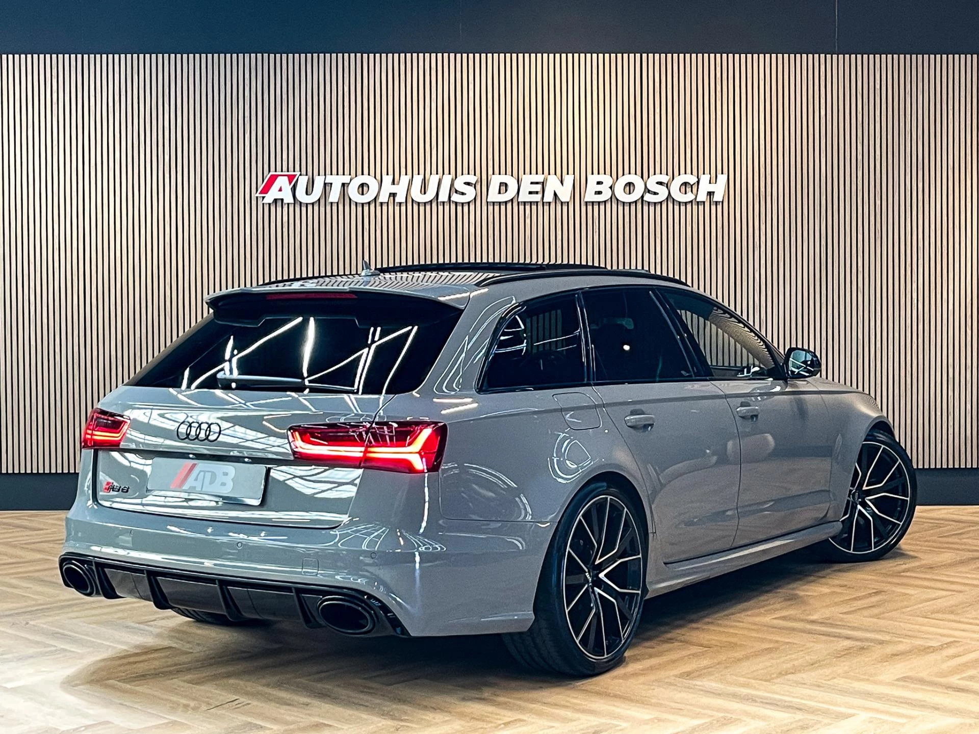 Hoofdafbeelding Audi RS6