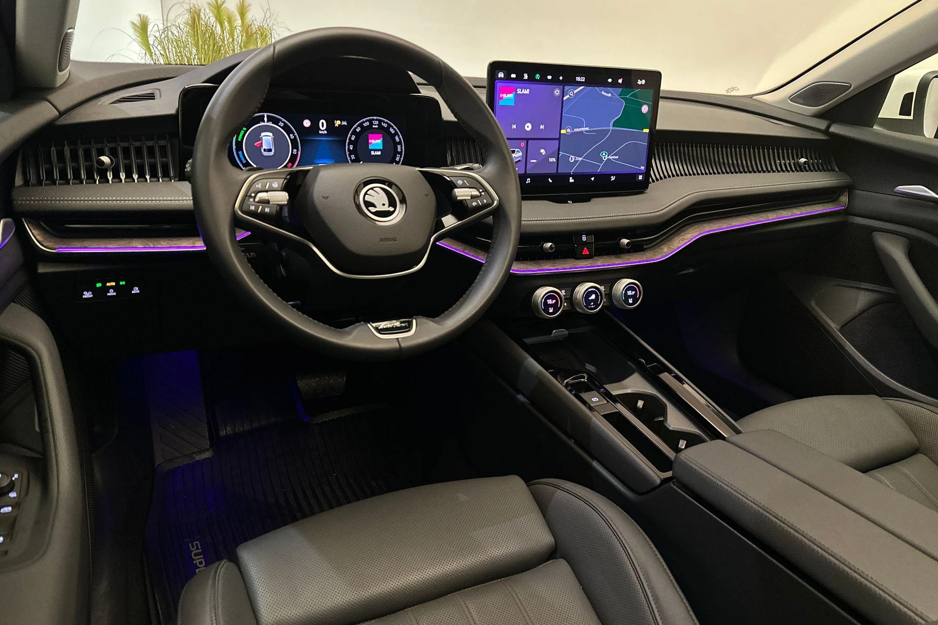 Hoofdafbeelding Škoda Superb