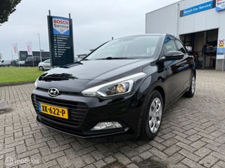 Hoofdafbeelding Hyundai i20 HYUNDAI i20 101 PK 12 MND BOVAG RIJKLAAR PRIJS