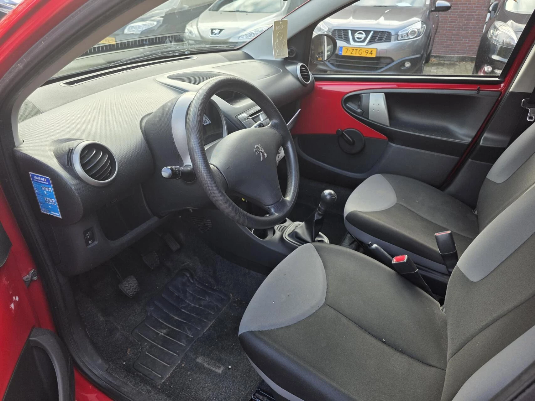 Hoofdafbeelding Peugeot 107