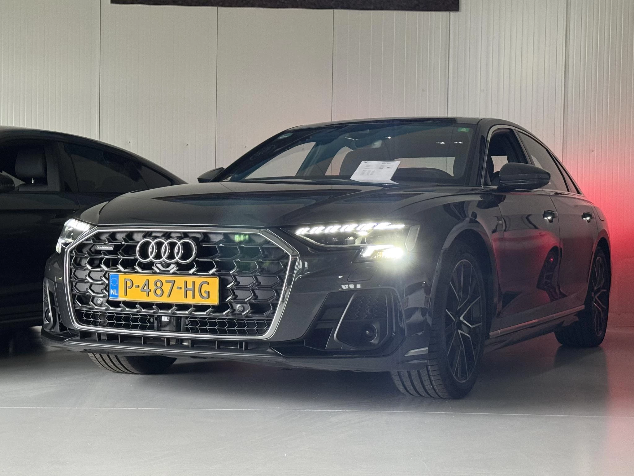 Hoofdafbeelding Audi A8