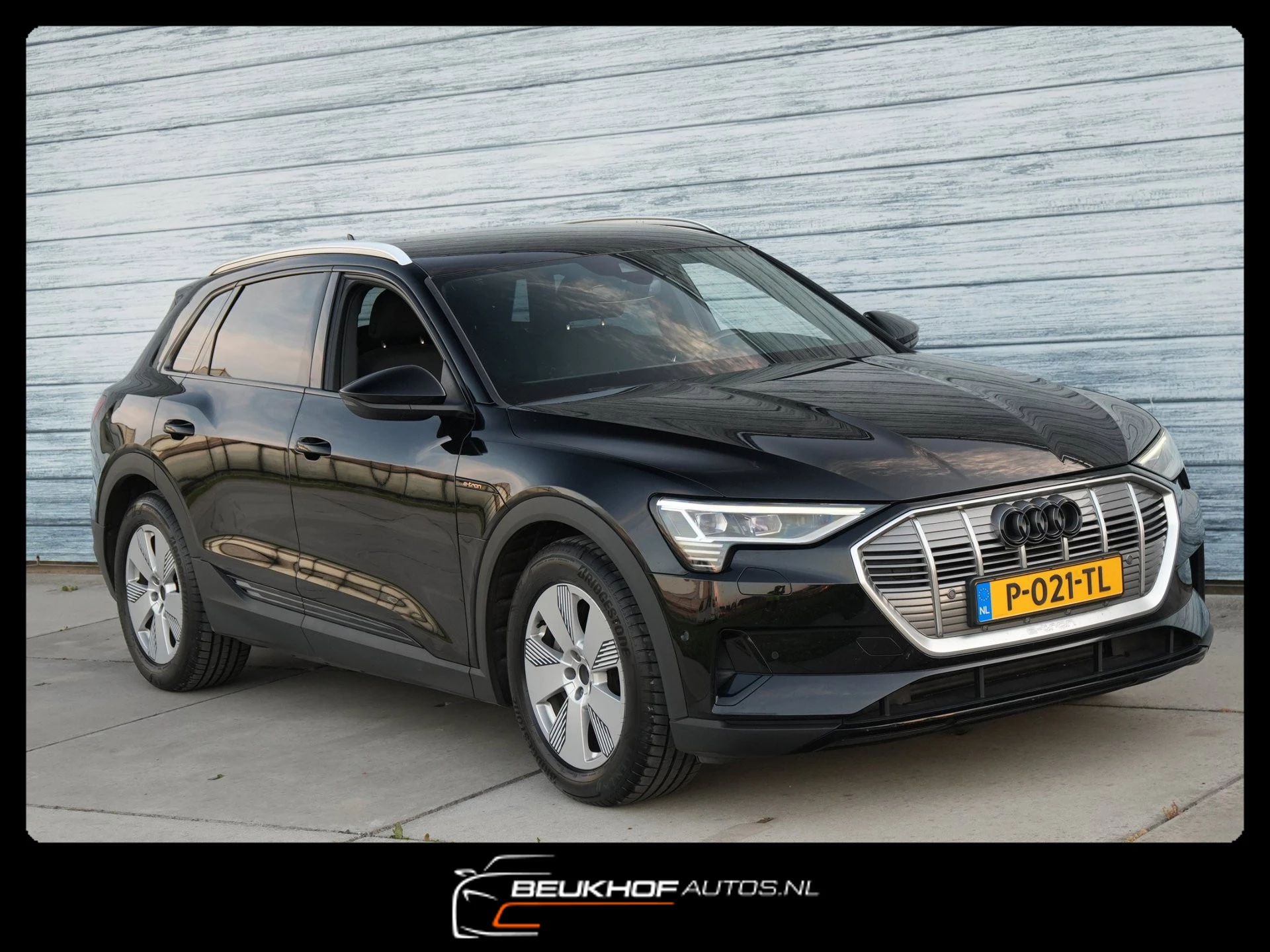 Hoofdafbeelding Audi e-tron