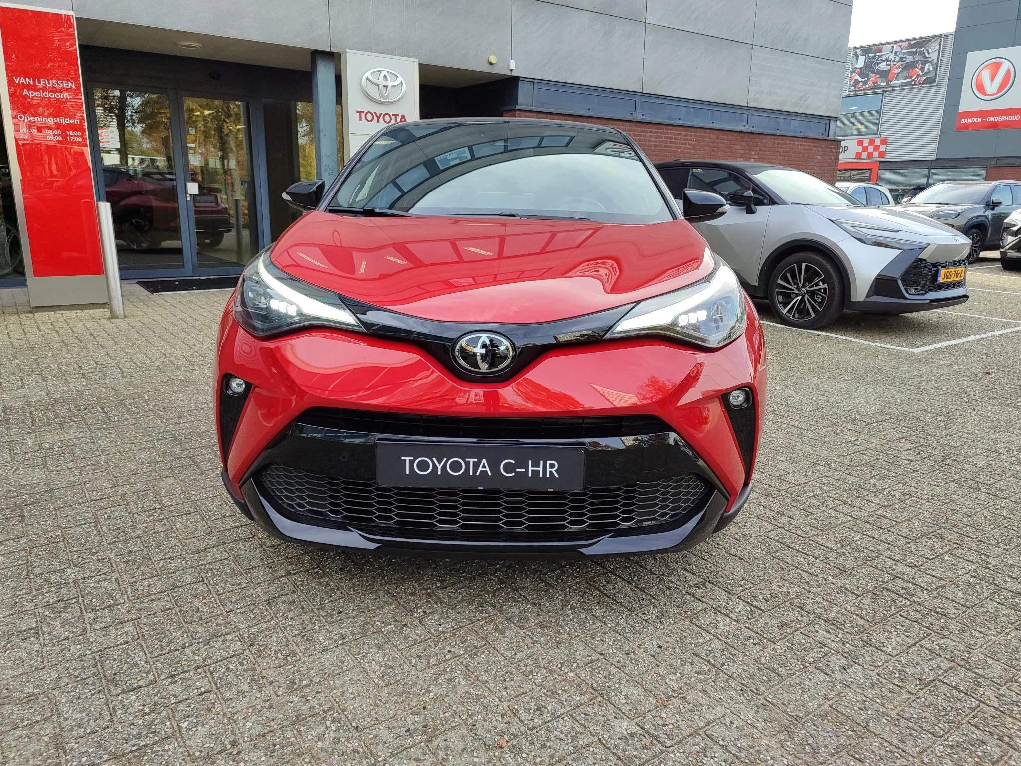 Hoofdafbeelding Toyota C-HR