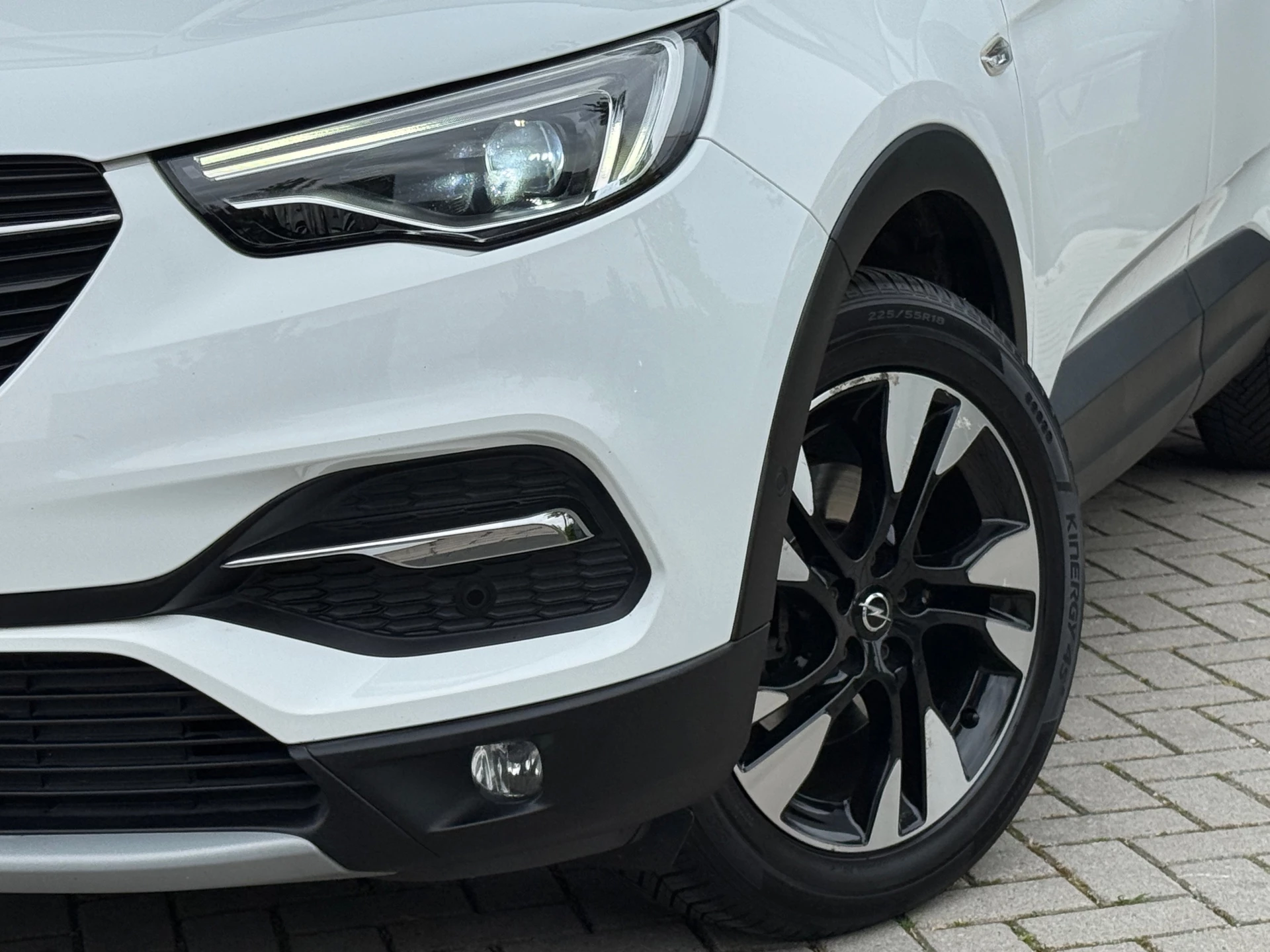 Hoofdafbeelding Opel Grandland X