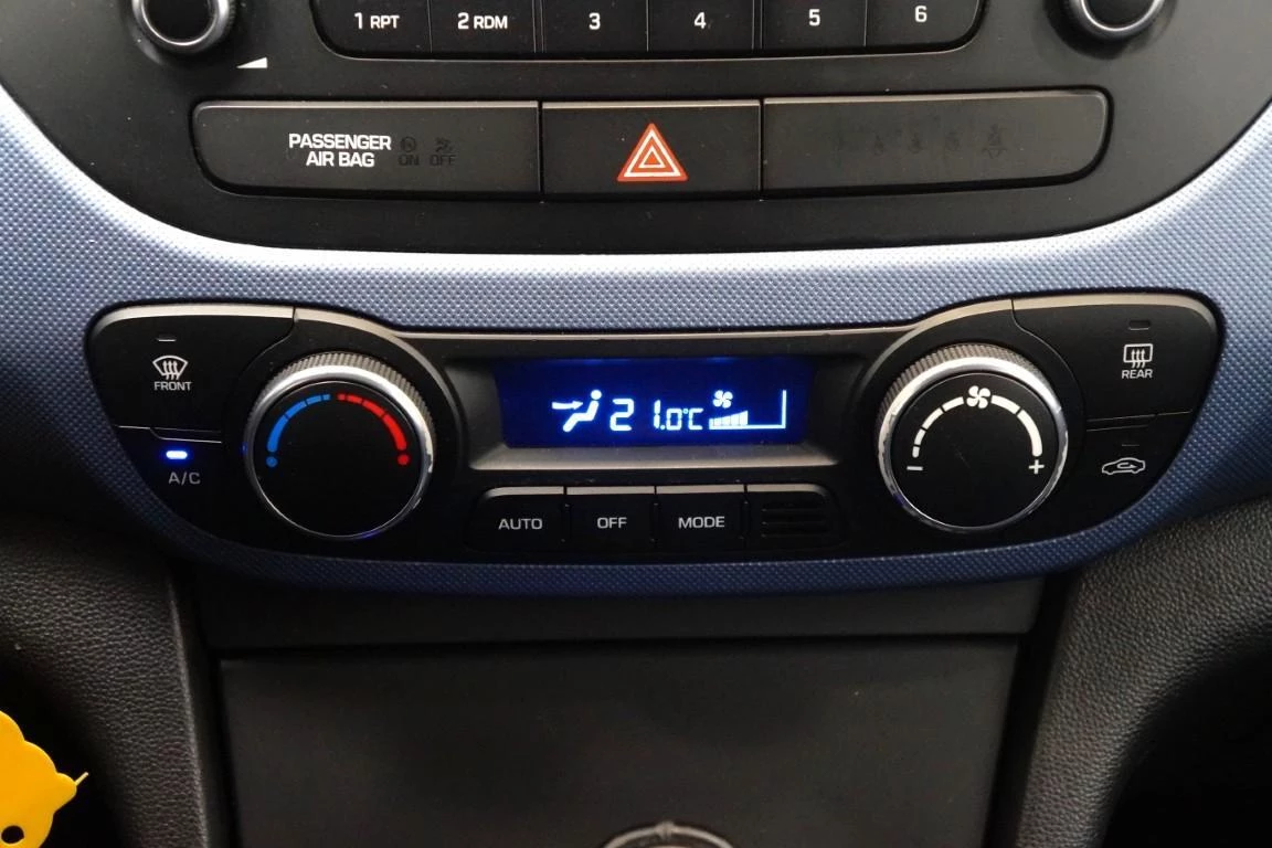 Hoofdafbeelding Hyundai i10