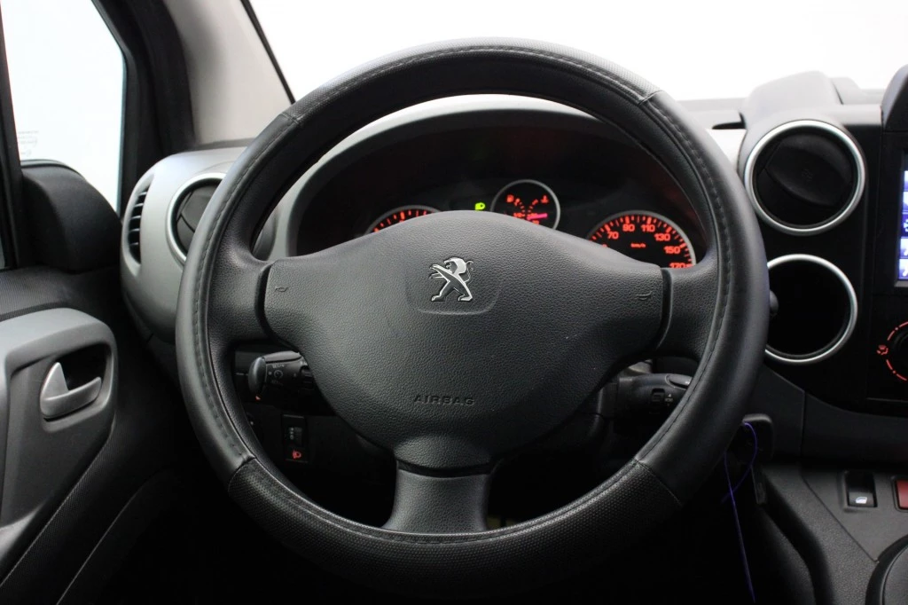 Hoofdafbeelding Peugeot Partner