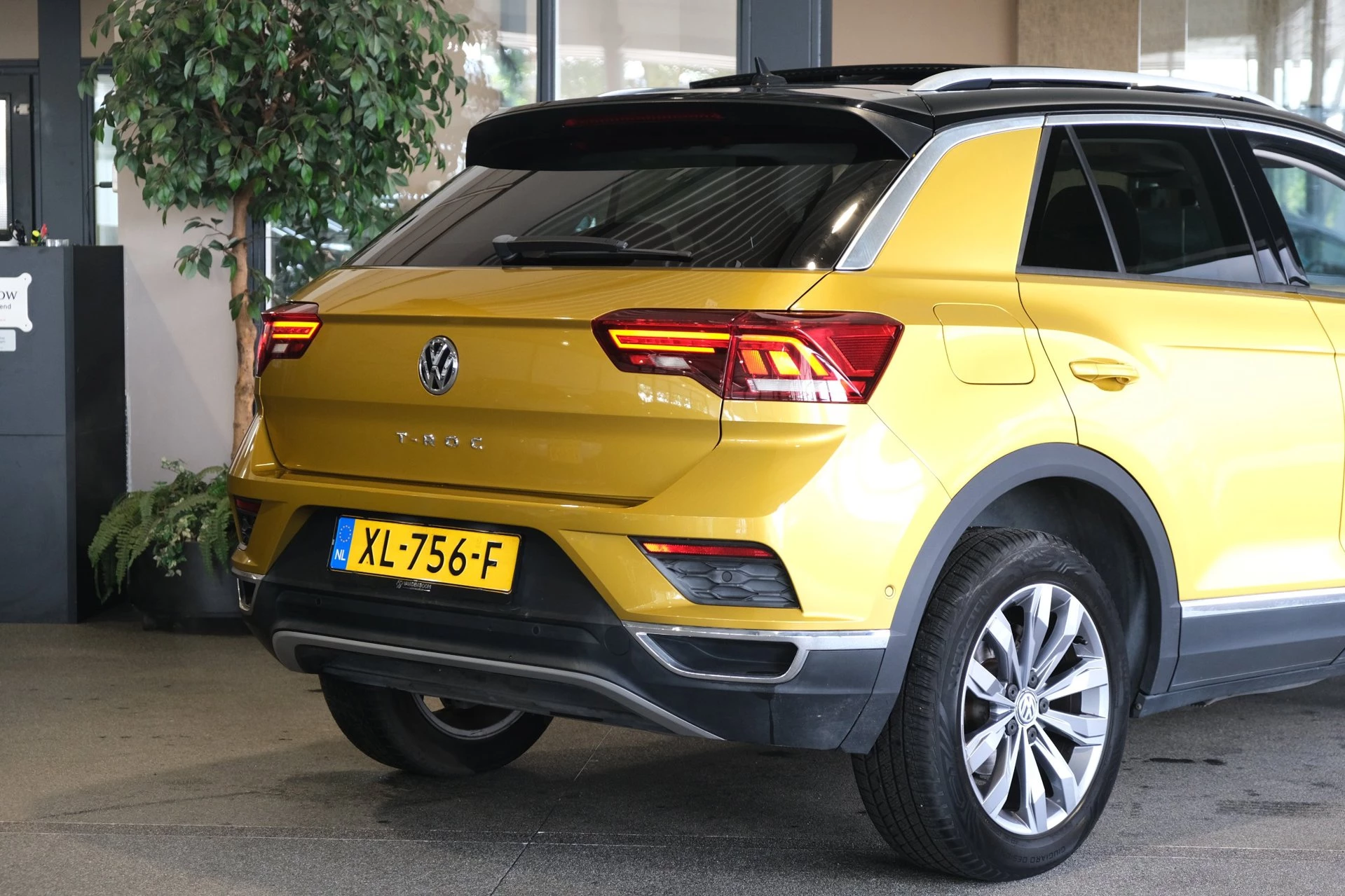 Hoofdafbeelding Volkswagen T-Roc