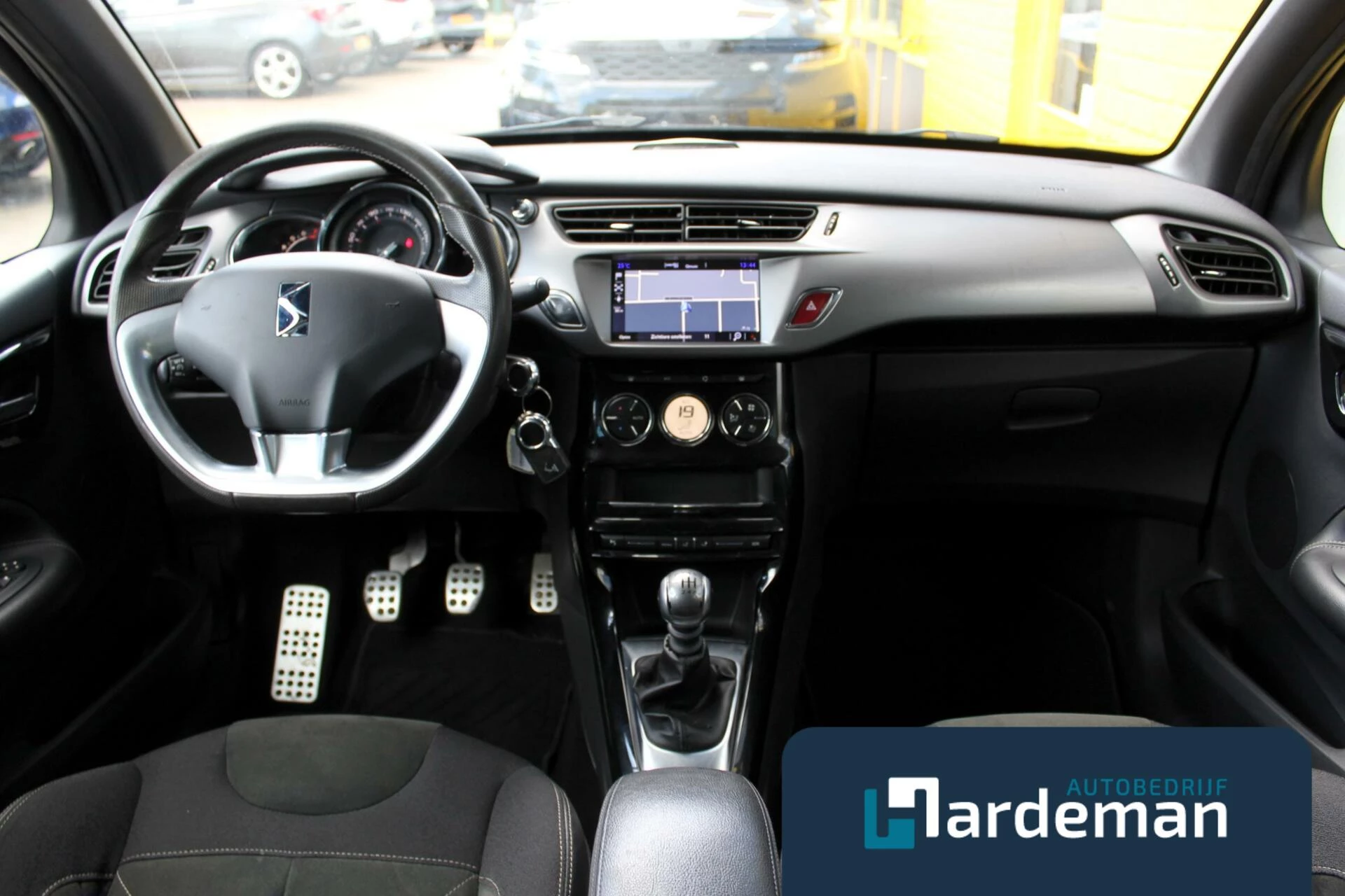 Hoofdafbeelding DS DS 3