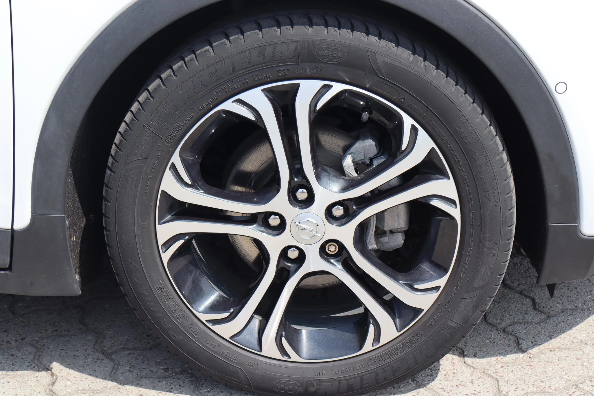 Hoofdafbeelding Opel Ampera-e