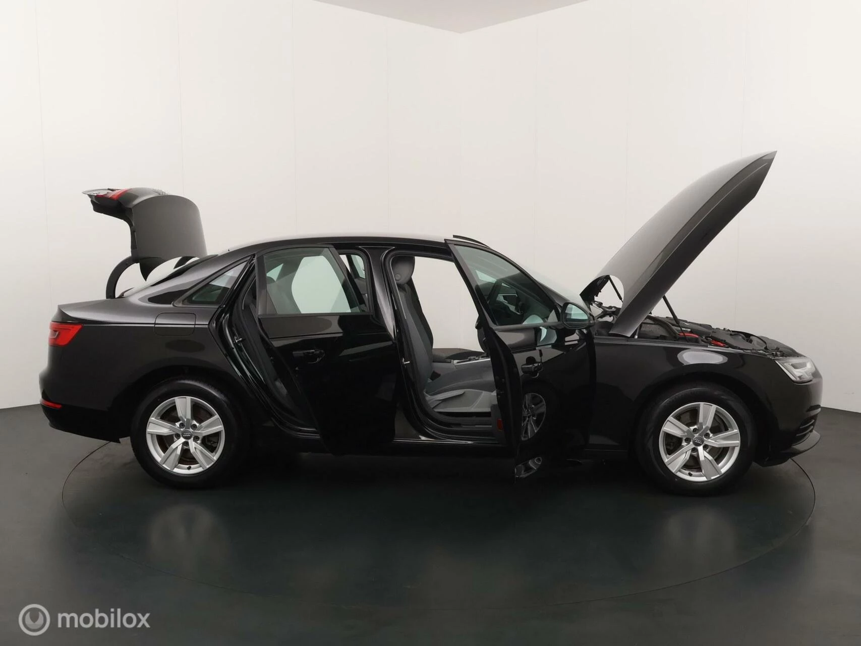 Hoofdafbeelding Audi A4