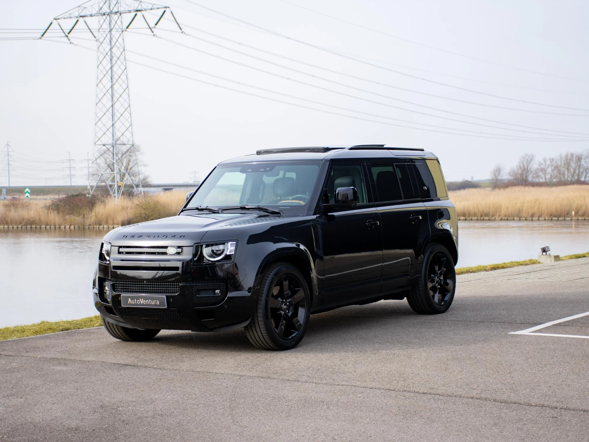 Hoofdafbeelding Land Rover Defender