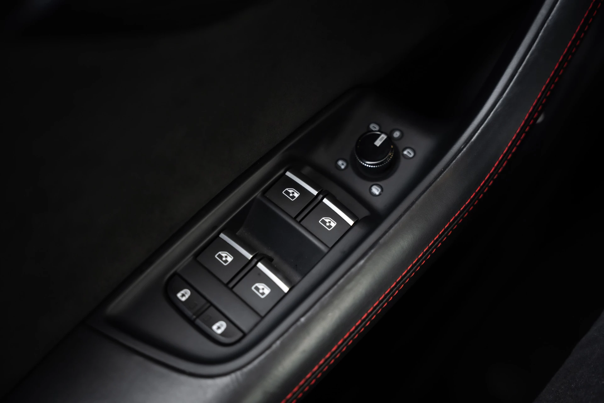 Hoofdafbeelding Audi RSQ8