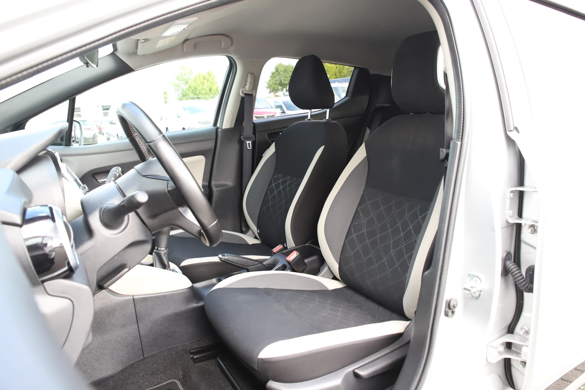 Hoofdafbeelding Nissan Micra