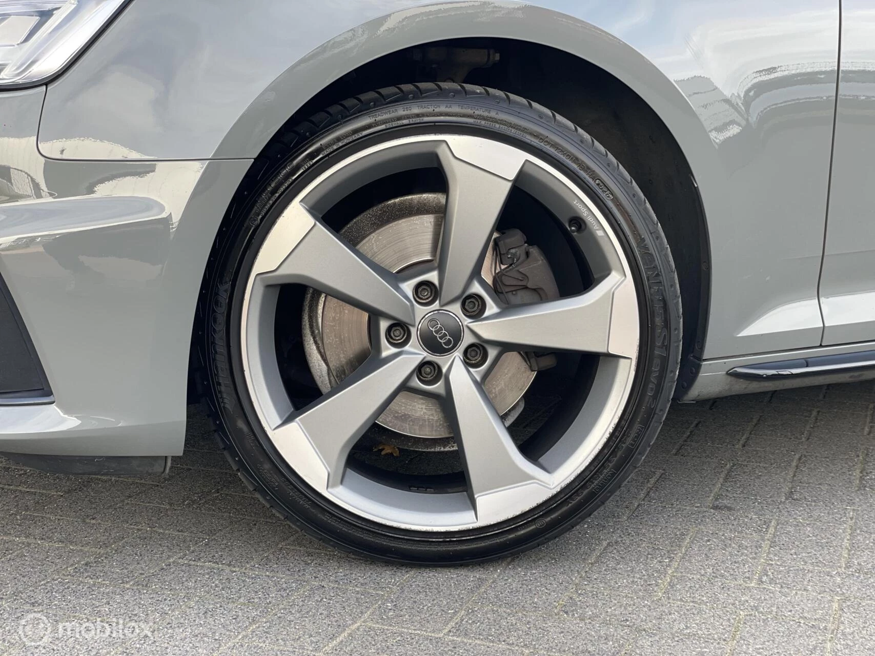 Hoofdafbeelding Audi A4