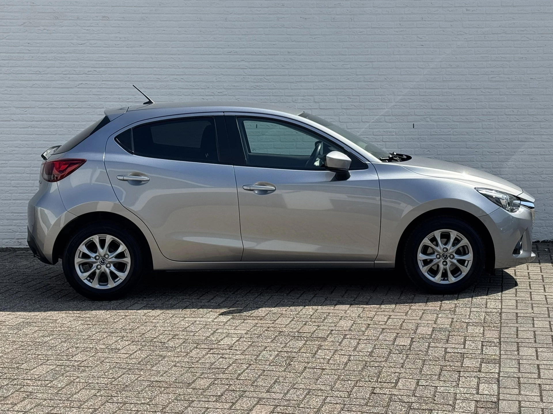 Hoofdafbeelding Mazda 2