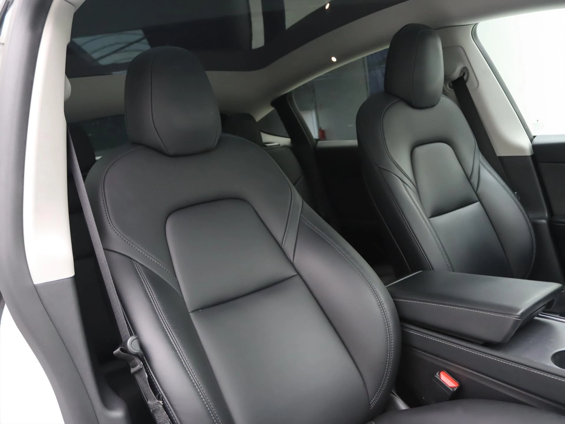 Hoofdafbeelding Tesla Model Y