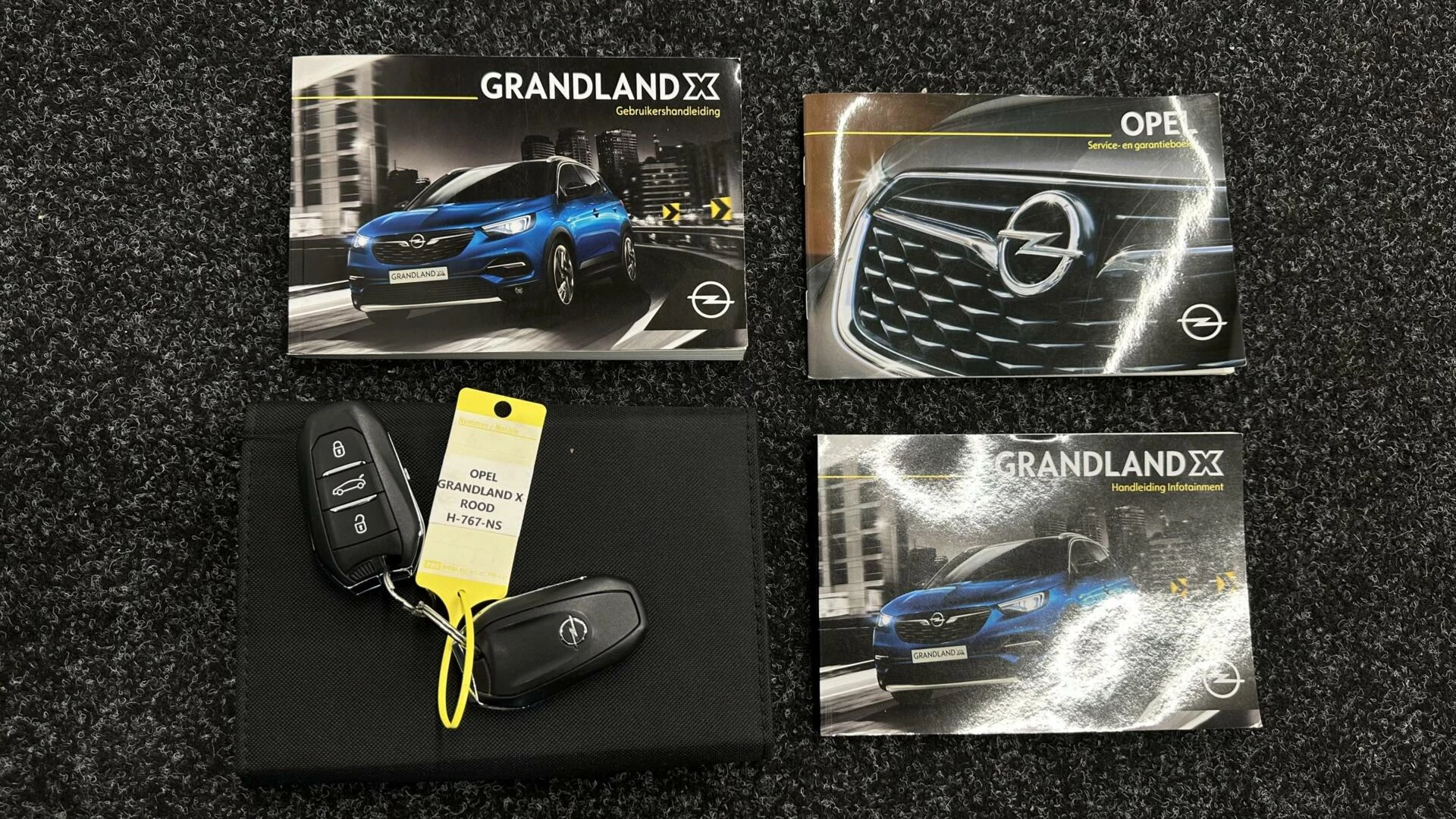 Hoofdafbeelding Opel Grandland X