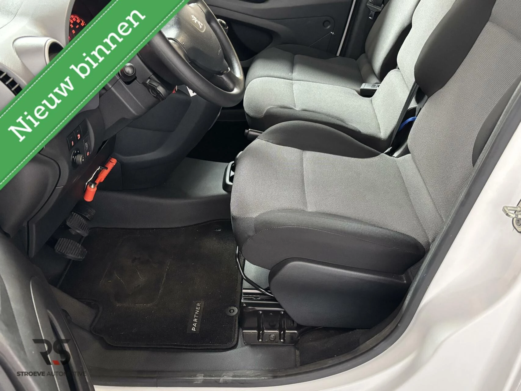 Hoofdafbeelding Peugeot Partner
