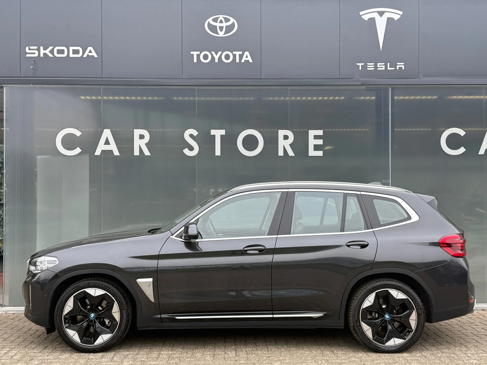 Hoofdafbeelding BMW iX3