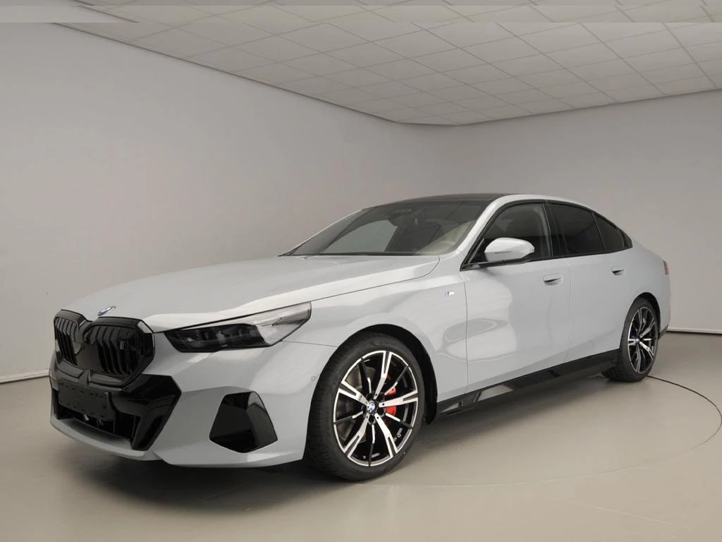Hoofdafbeelding BMW i5
